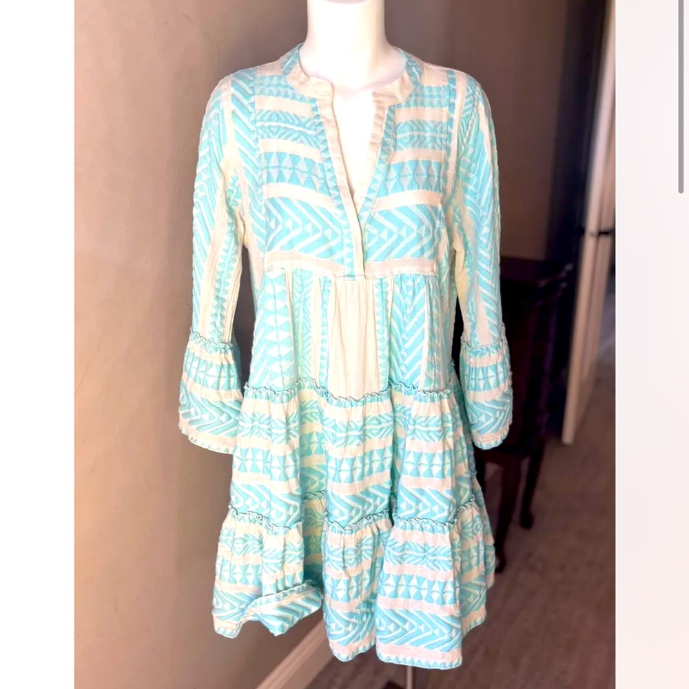 Devotion Twins Blue And White Patterned Dress - image 1